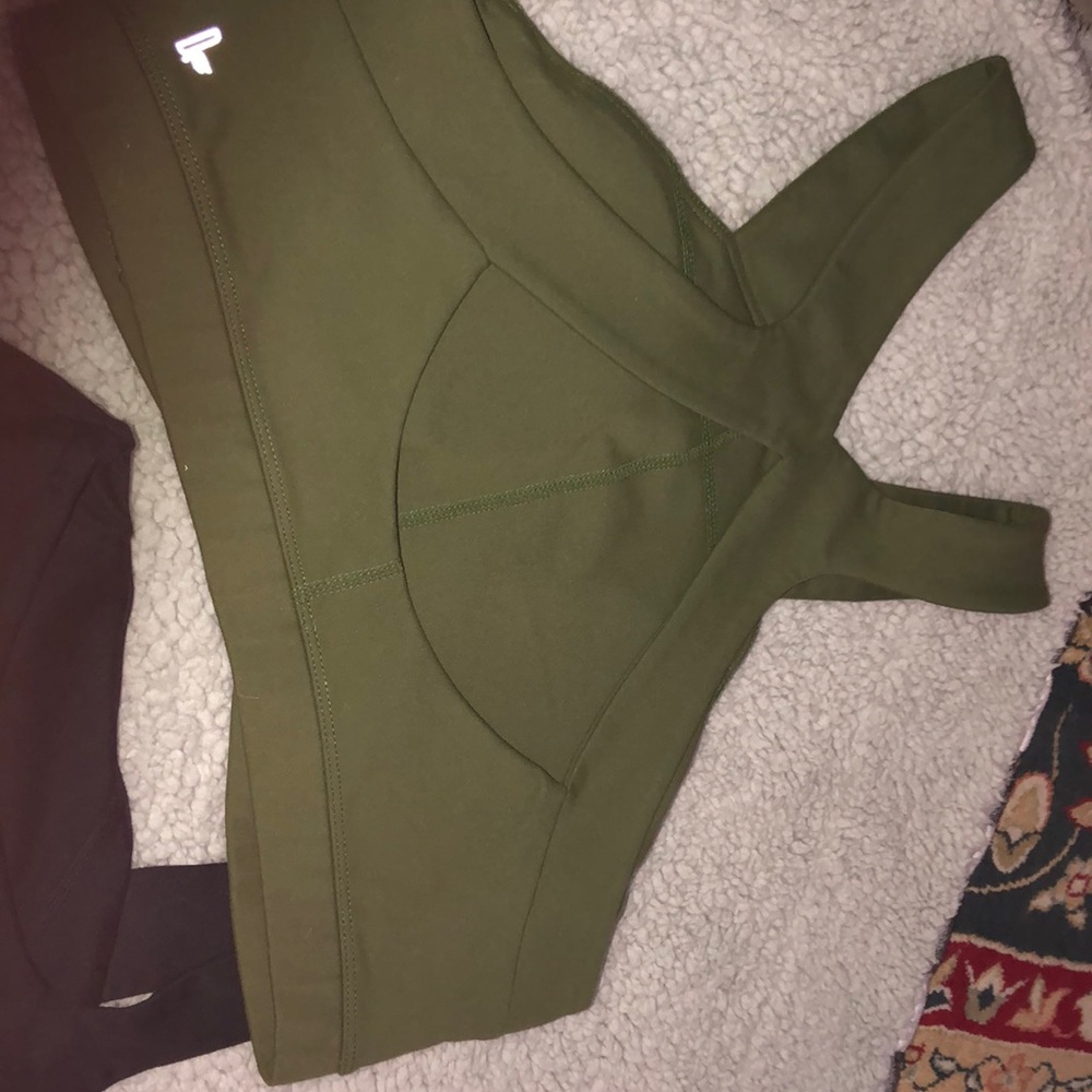 Set of two Fabletics sports bras - Picture 4 of 5